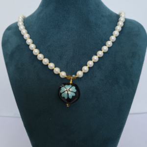 Collar Madera - Perlas y Corazon de Madera