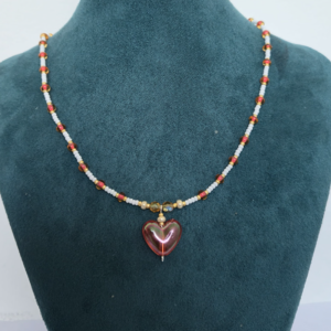 Collar Corazon con mostacillas vidrio dije rojo